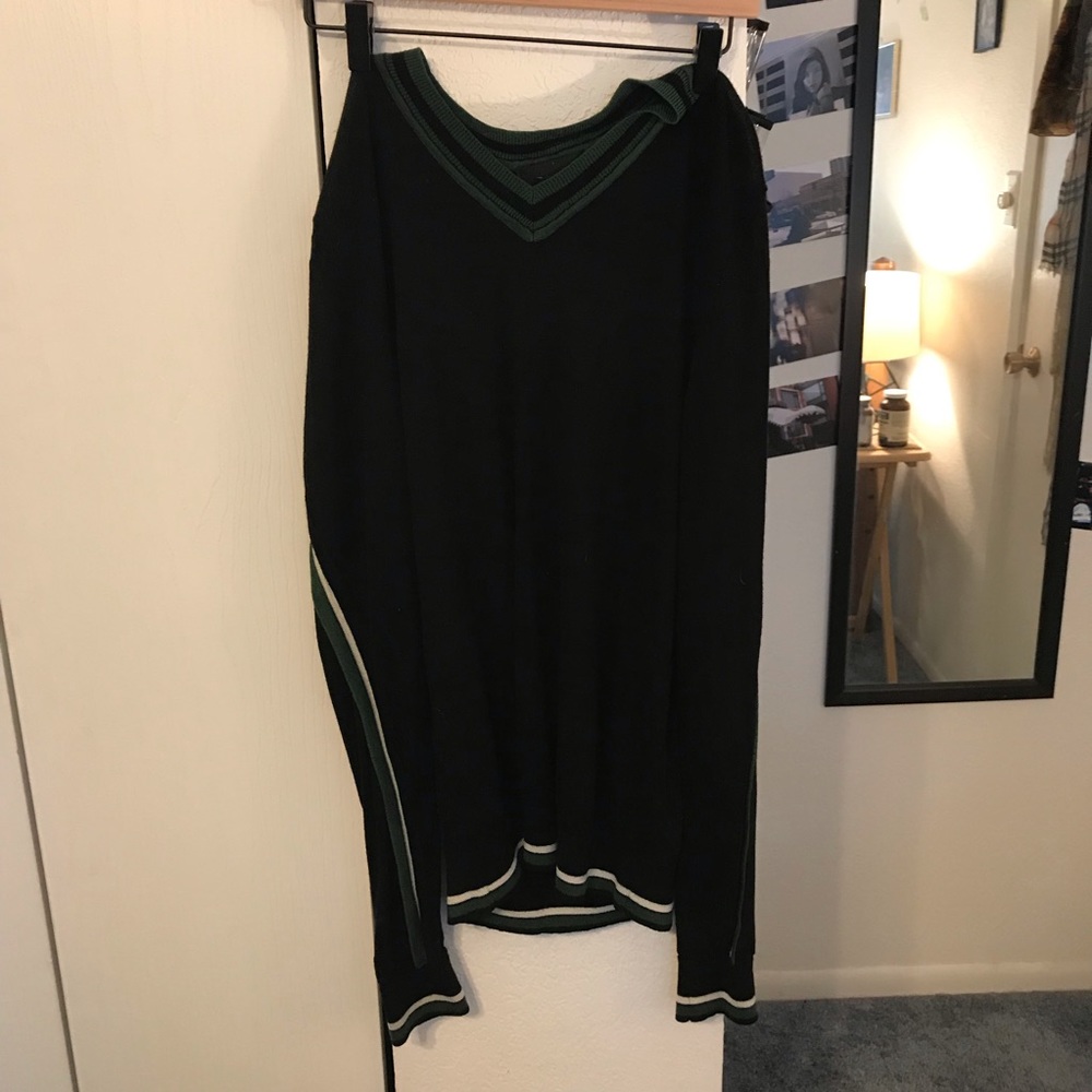 DOLCE AND GABBANA SWEATER